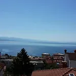 Beautiful View Apt 1